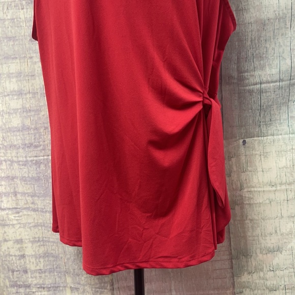 In brand new condition Woman’s Elle top. Size XXL - Picture 3 of 16